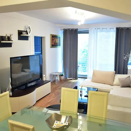 Апартаменти Elegance *