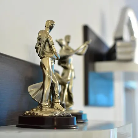 Апартаменти Elegance