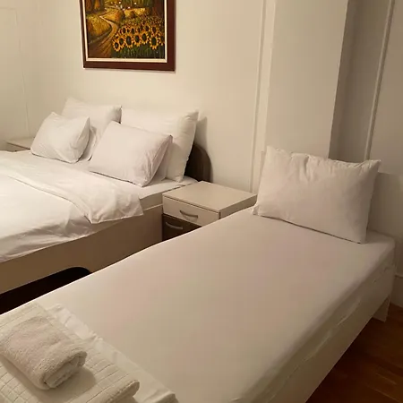 Elegance Апартаменти *