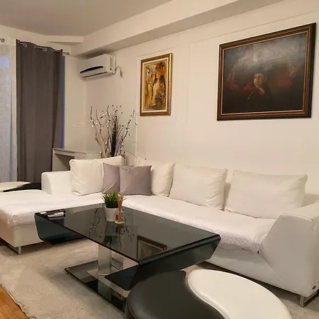 Elegance * Скоп'є